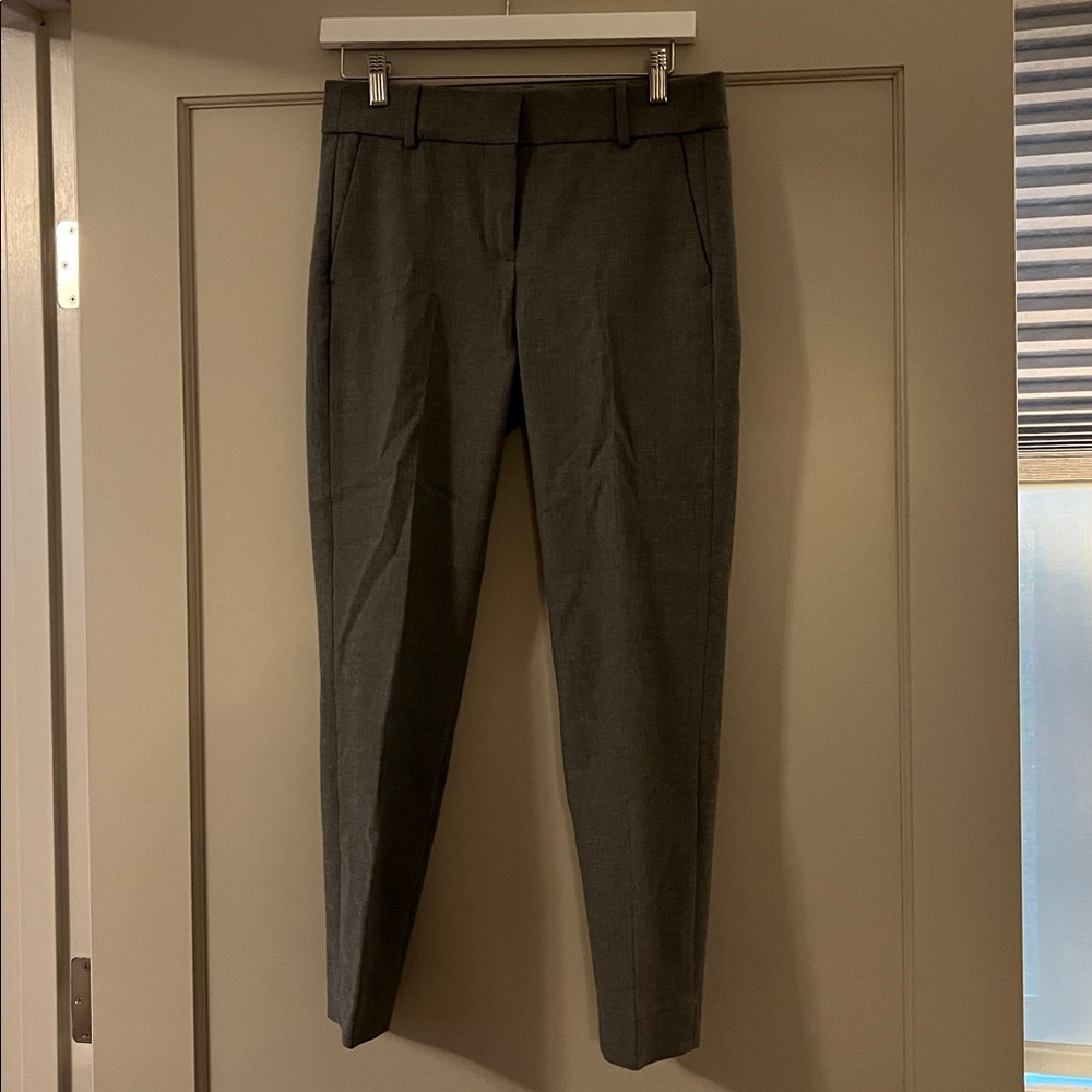 J.Crew | Cameron slim cropped pant in four-season stretch | Heather Graphite | 4 - Picture 3 of 10